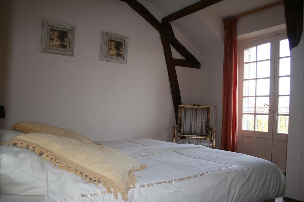 Domaine Des Hirondelles Villa Saint-Vincent-de-Cosse Room photo